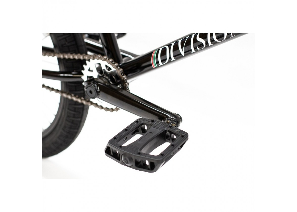 Division Brookside 20" Freestyle BMX Bike - Black/Purple Fade Division Brookside 20" Freestyle BMX Bike - Black/Purple Fade