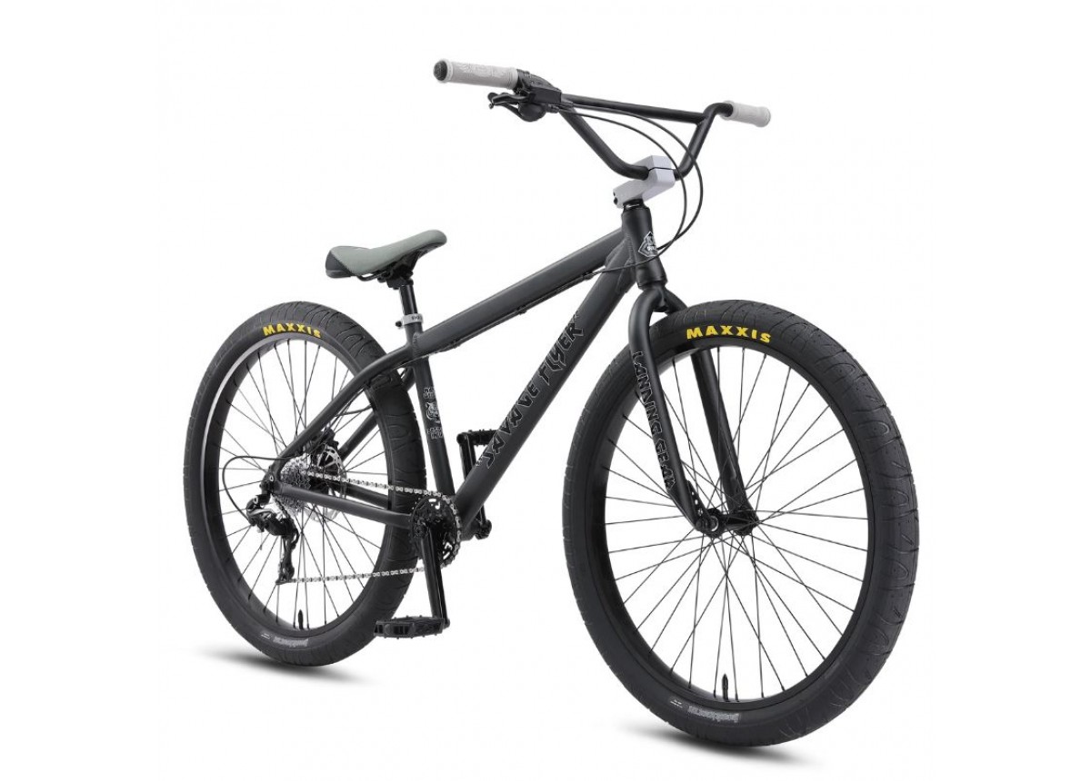 SE Bikes Savage Flyer 27.5" BMX Bike - Black Maiden SE Bikes Savage Flyer 27.5" BMX Bike - Black Maiden