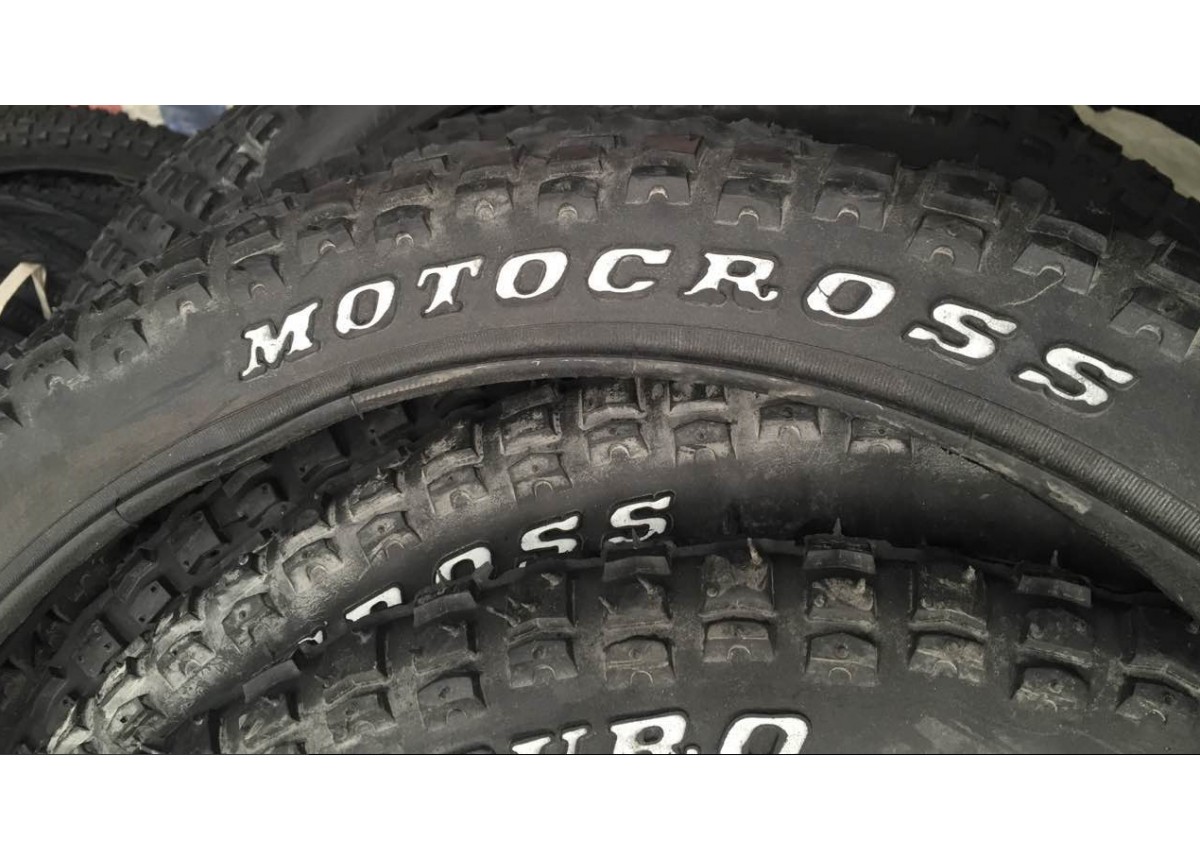 Old School BMX all Black knobby "Motocross" Tyre by Duro