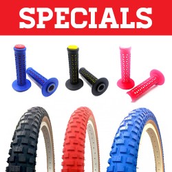 SPECIALS !!