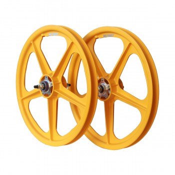 Old School BMX 20" Yellow Skyway Wheels with Flanges by Skyway