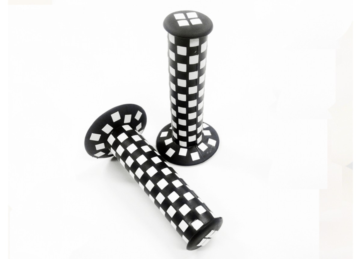 Old School Compatible with BMX Bicycle Day Luen 800 Checkerboard Grips 125mm Black and White 