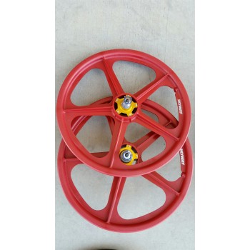 Old School BMX 20" SKYWAY RED/GOLD Flanges *** LIMITED EDITION*** by Skyway