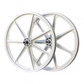 Old School BMX 24" Skyway Tuff Free Wheel Non Flanged White by Skyway