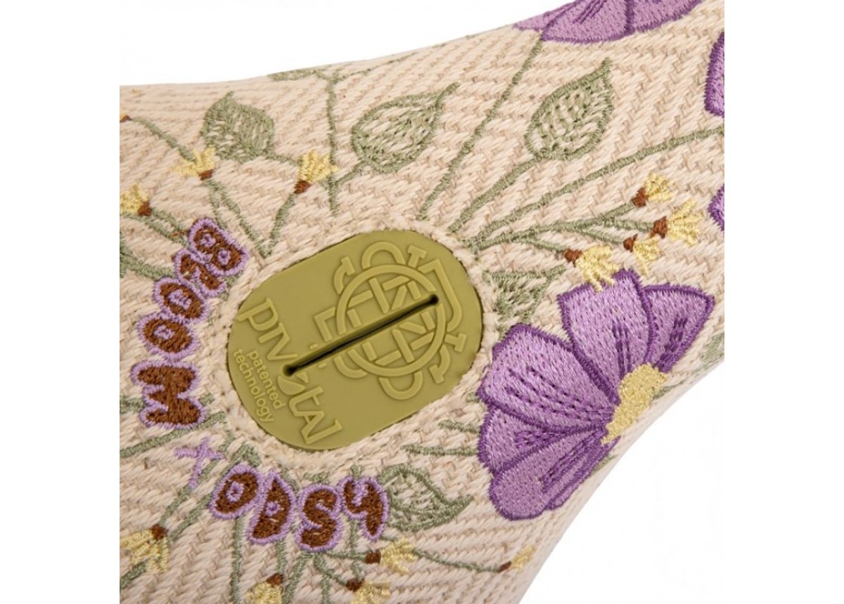 Old School BMX Odyssey Bloom V2 Pivotal Slim Seat Old School BMX Odyssey Bloom V2 Pivotal Slim Seat